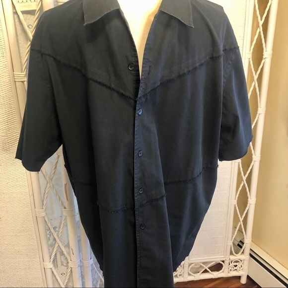 Reaction Kenneth Cole Shirt Black Button Up Short Sleeves Frayed Men's Large - Picture 7 of 16